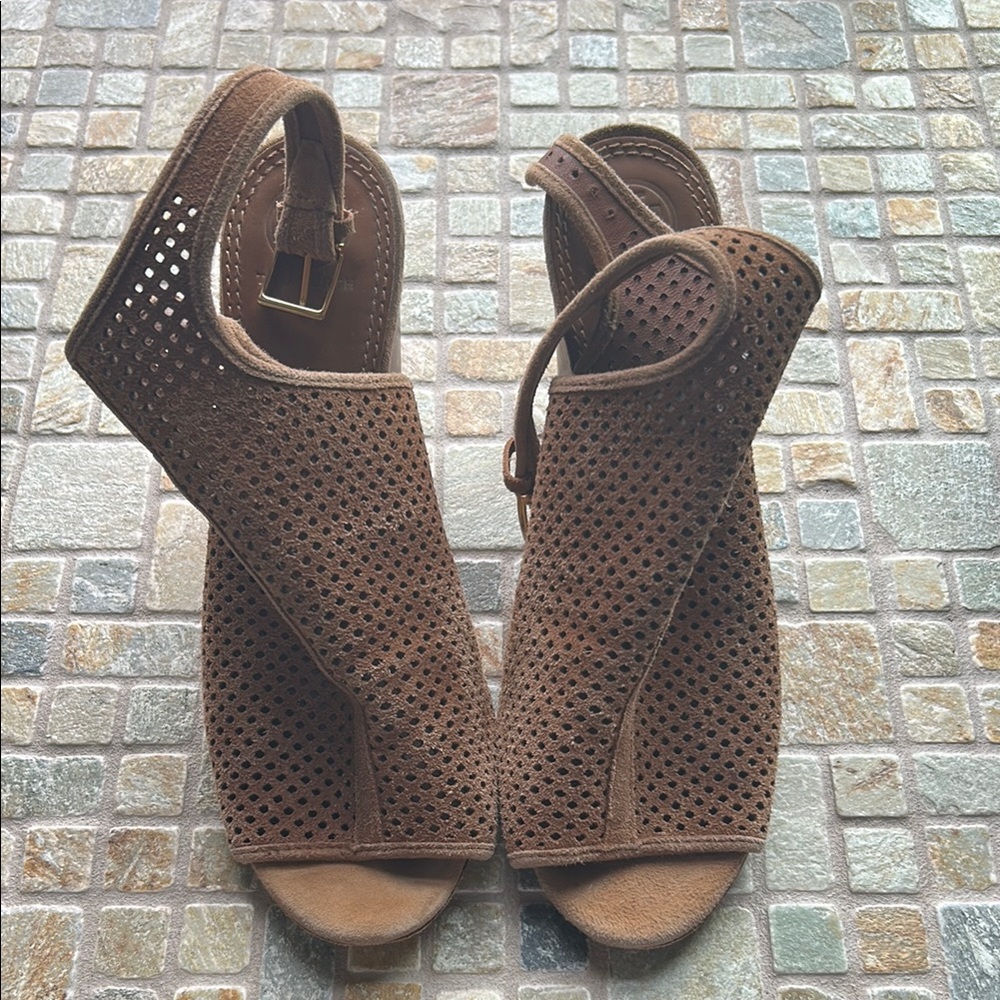 Tory Burch Brown Peep-Toe Sandals